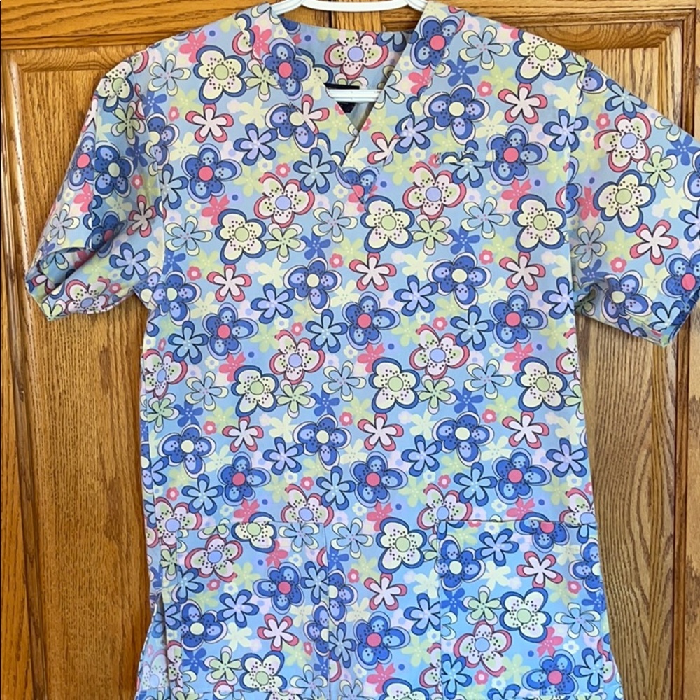 Denver Hayes Scrub Top.